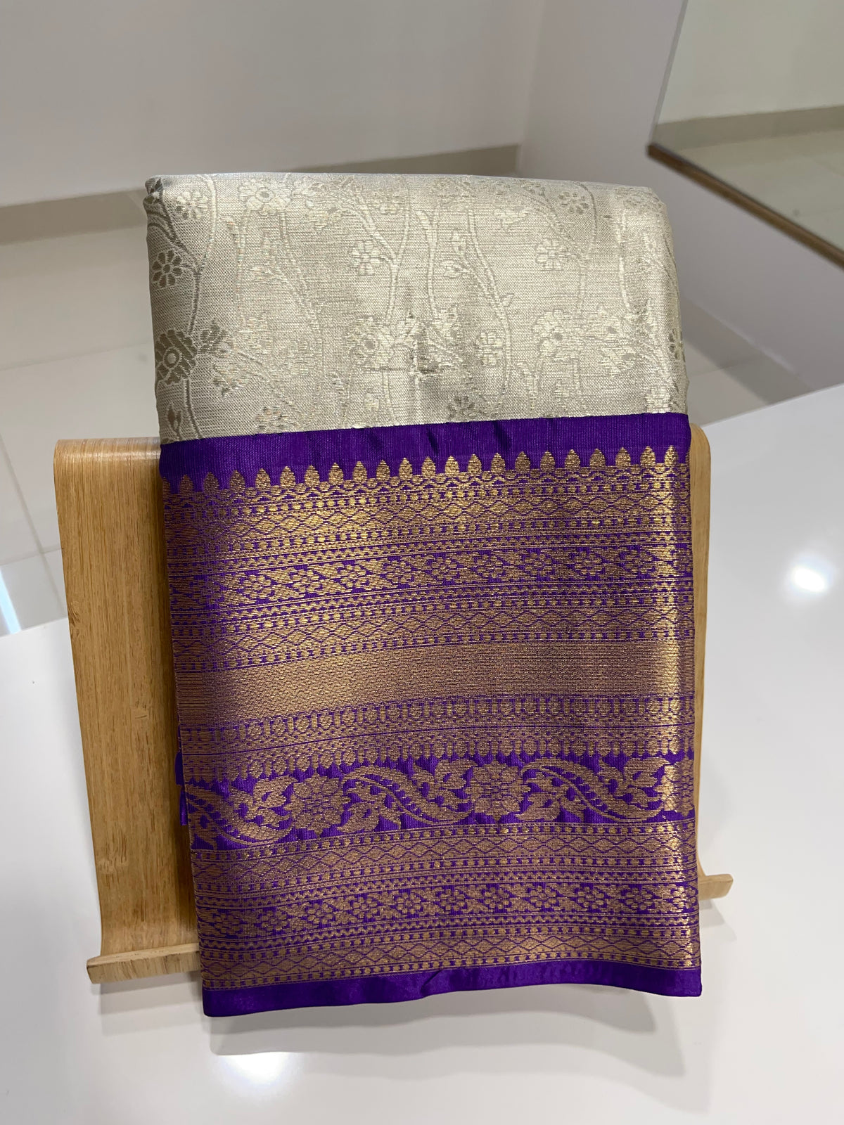 Semi kanchi