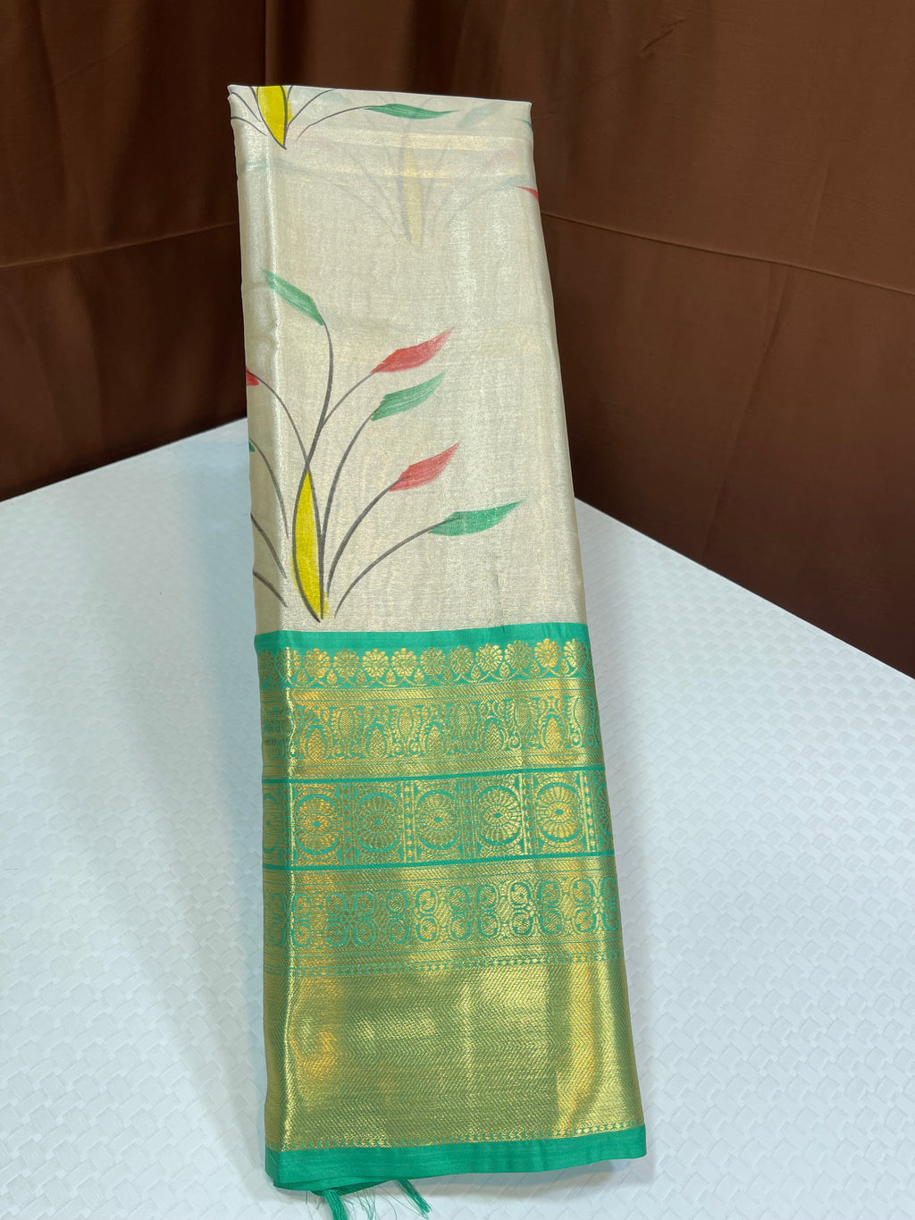 Fancy hand paint
