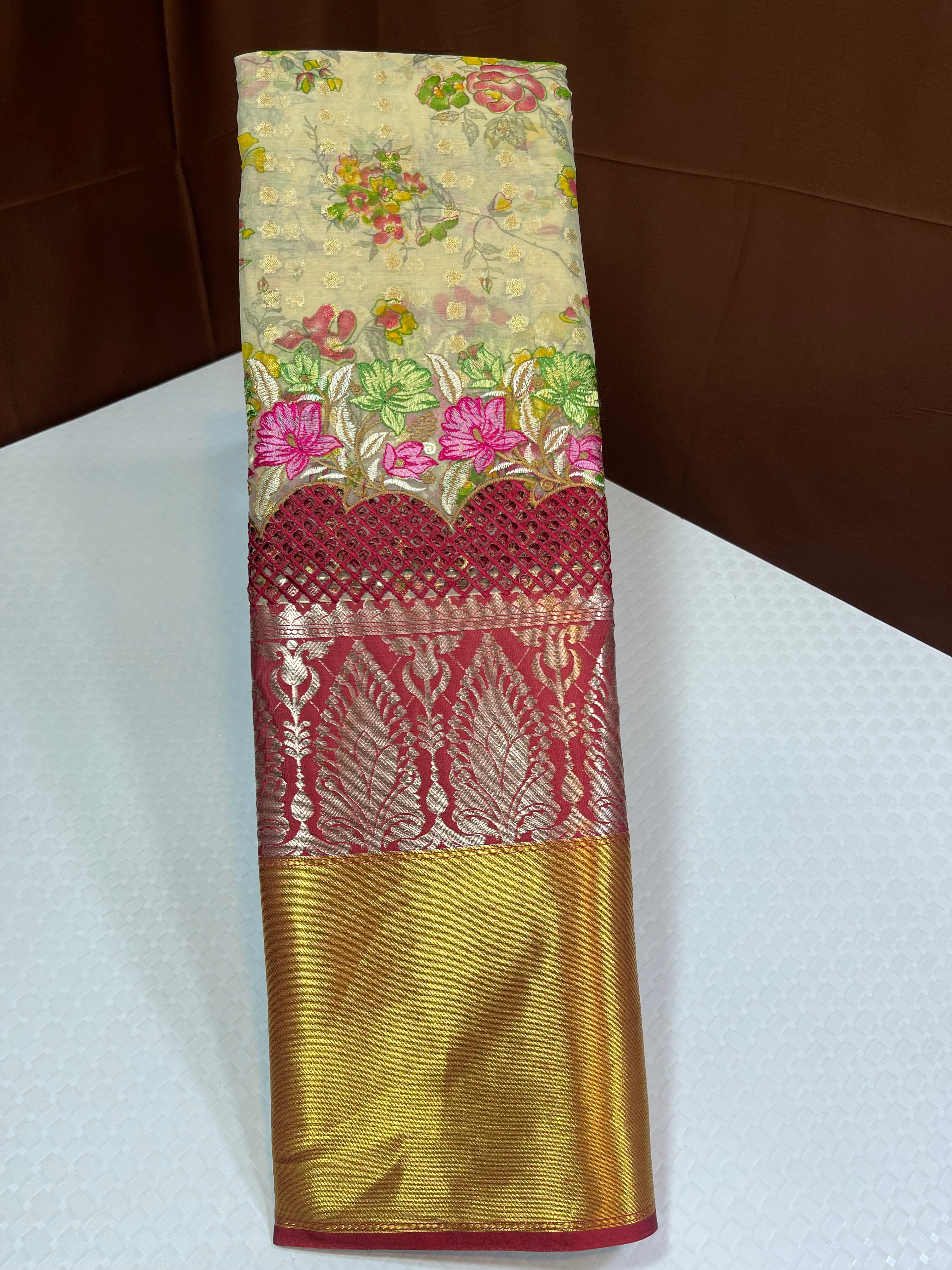 Cutwork organza