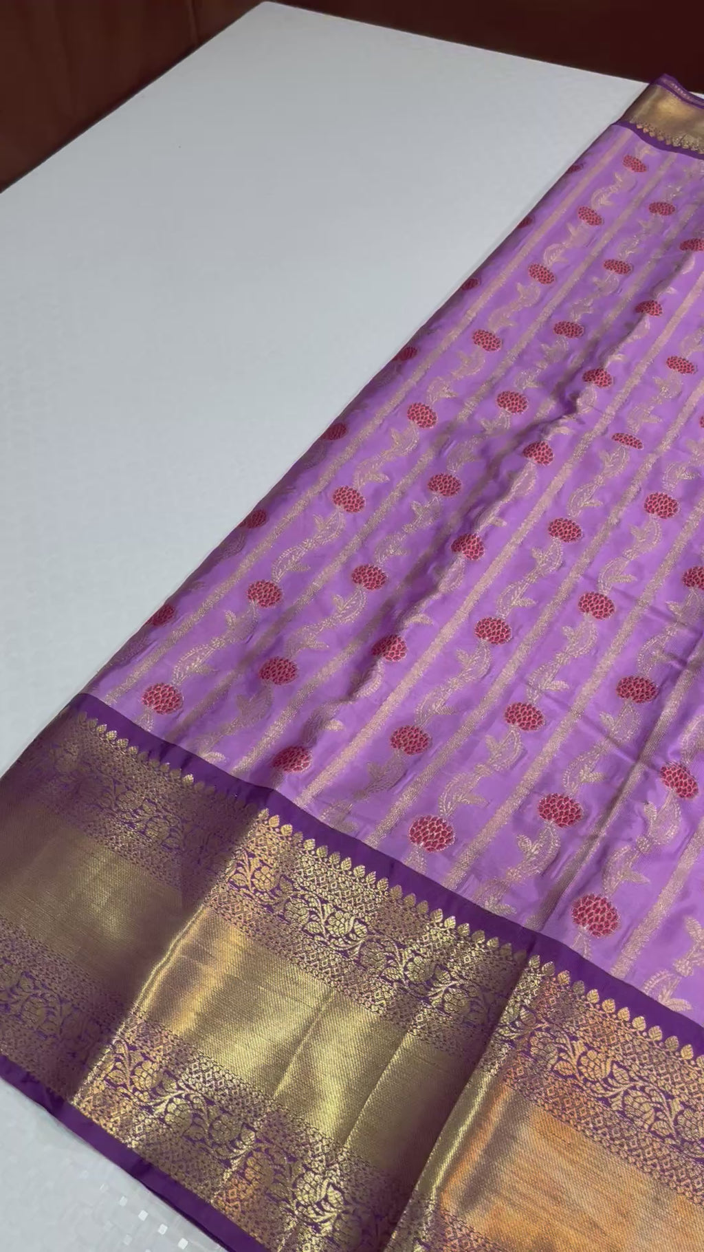 Kanchi silk meena