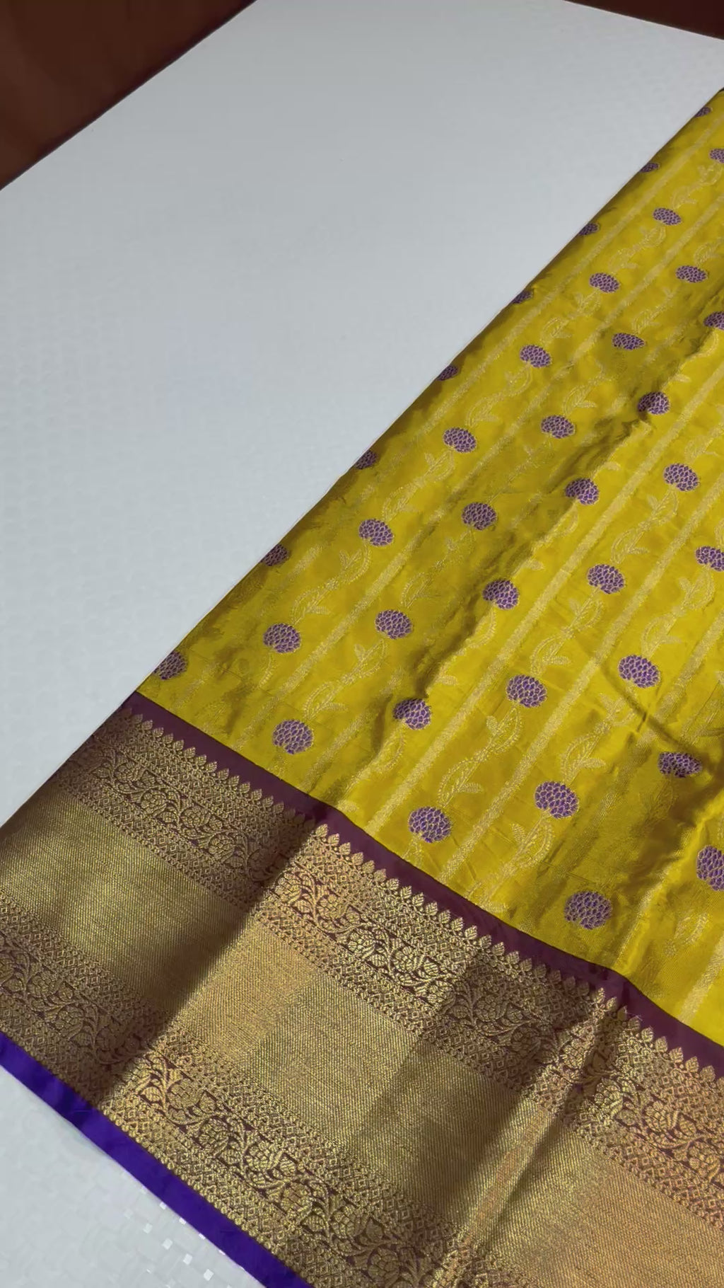 Kanchi silk meena